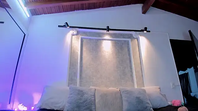 Snapshot of celestesun23 chatting on February 2026 12:10:02 AM celestesun23 online show from February 2026 12:10:02 AM