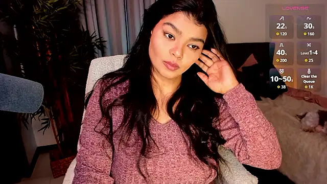 Snapshot of moonhelen chatting on February 2026 03:06:02 AM moonhelen online show from February 2026 03:06:02 AM