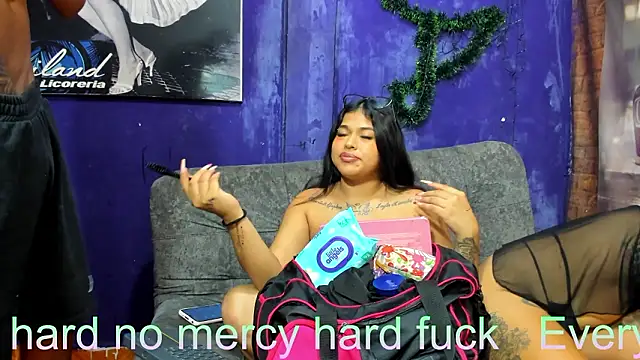 Snapshot of Hityour_bitchhard chatting on February 2026 08:20:02 PM Hityour bitchhard online show from February 2026 08:20:02 PM