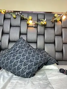 Snapshot of Isabella_falcon chatting on February 2026 02:44:02 AM Isabella falcon online show from February 2026 02:44:02 AM