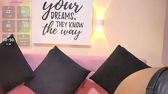 Snapshot of Nalathompson chatting on February 2026 12:38:02 PM Nalathompson online show from February 2026 12:38:02 PM