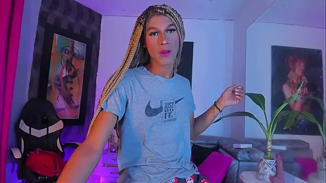 Ciara HotTs online show from May 2026 11:27:01 AM