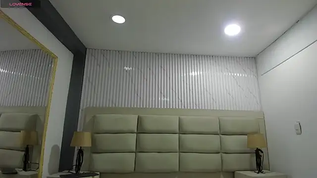 CarolineFyre online show from April 2026 12:34:01 PM