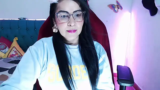 Snapshot of hotsweet-69 chatting on May 2026 06:11:02 AM hotsweet-69 online show from May 2026 06:11:02 AM
