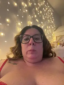 JasmineGlow7 online show from March 2026 05:36:01 PM