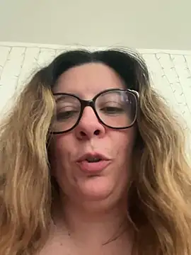 JasmineGlow7 online show from May 2026 10:54:01 AM