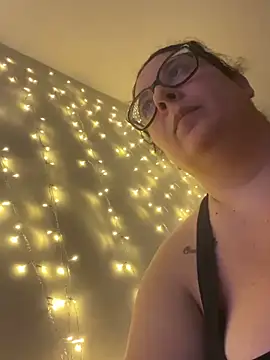 JasmineGlow7 online show from May 2026 10:29:01 PM