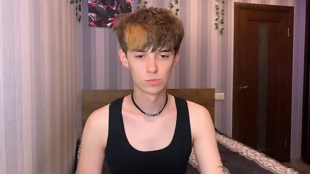 Sweet Dude online show from July 2026 08:12:02 PM