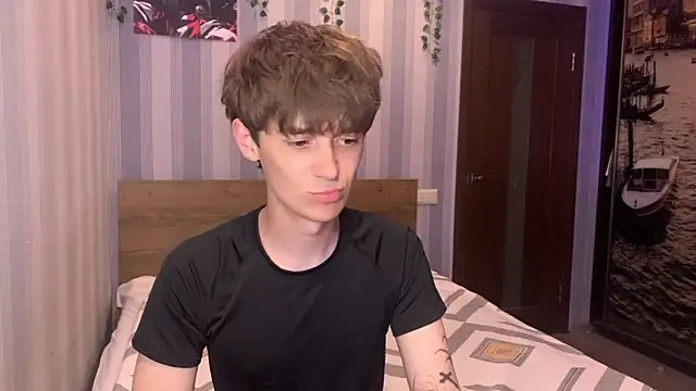 Sweet Dude online show from May 2026 06:15:02 PM