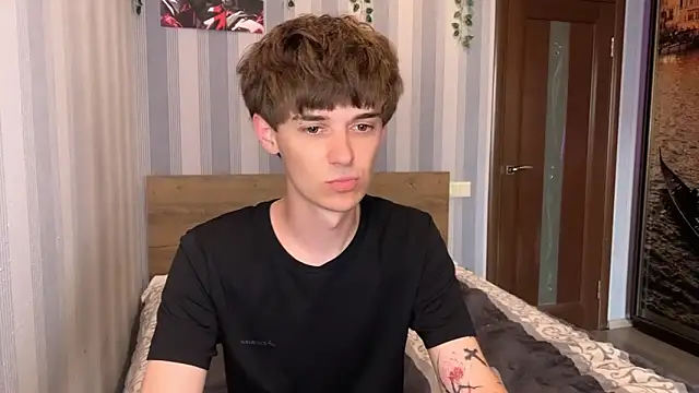 Sweet Dude online show from May 2026 02:44:02 PM