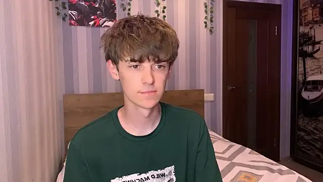 Sweet Dude online show from May 2026 06:38:02 PM