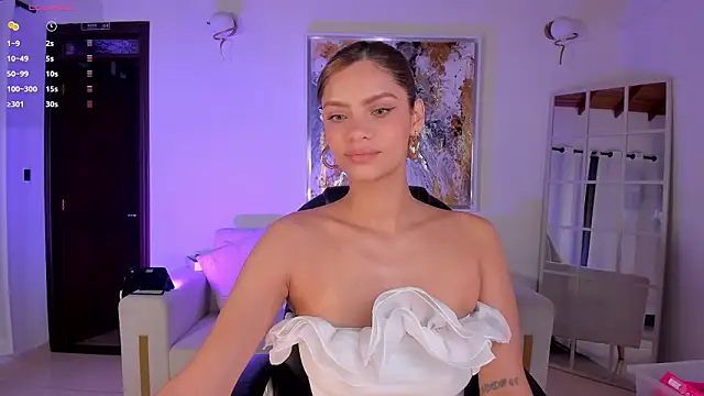 Snapshot of KyomiVelvet chatting on February 2026 11:22:01 AM KyomiVelvet online show from February 2026 11:22:01 AM