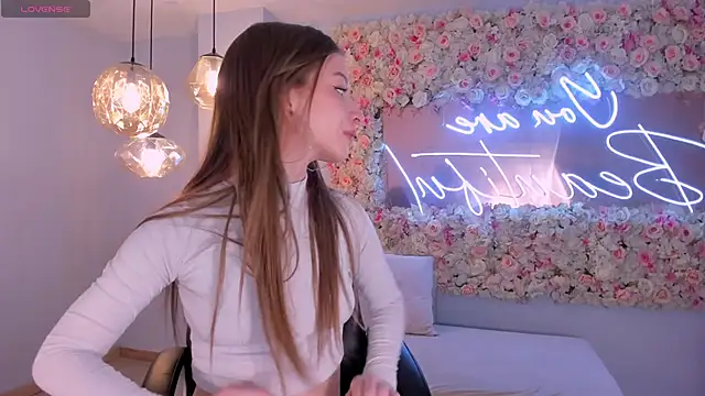 IsabellaMorettiX online show from March 2026 03:43:01 AM