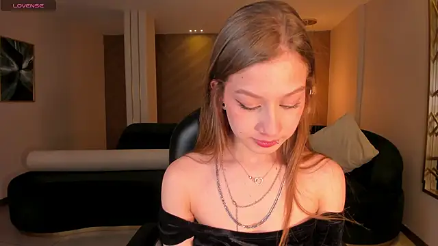 IsabellaMorettiX online show from March 2026 04:01:02 AM