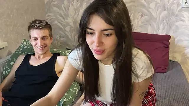 sweetiepipe online show from July 2026 12:21:02 PM