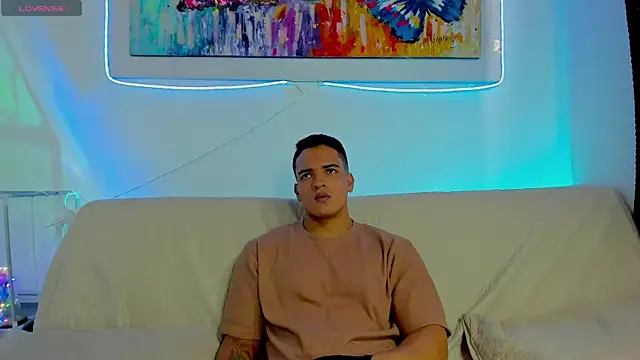 jhon nicolas online show from March 2026 07:43:02 PM