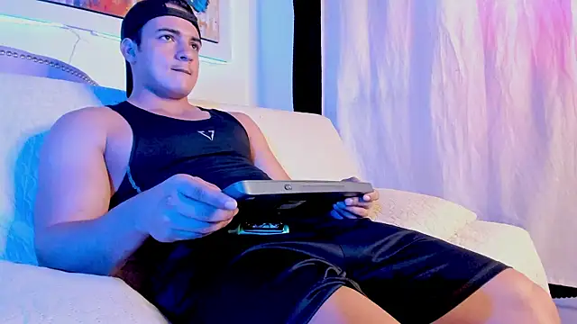 jhon nicolas online show from February 2026 08:52:01 PM