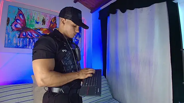 Snapshot of jhon_nicolas chatting on July 2026 11:20:02 PM jhon nicolas online show from July 2026 11:20:02 PM