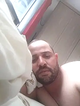 pau-de-ourod online show from April 2026 01:57:01 PM