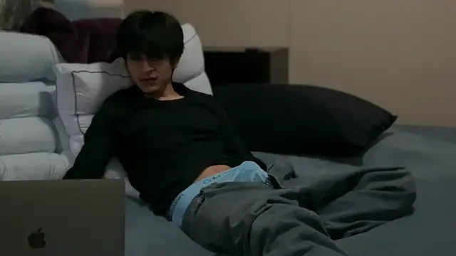 Mardelrey online show from April 2026 07:39:01 PM