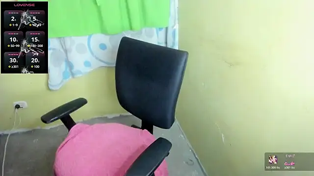 LuciaMiilf online show from March 2026 04:55:01 PM