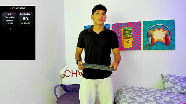 Snapshot of justin_payn14 chatting on February 2026 07:14:02 PM justin payn14 online show from February 2026 07:14:02 PM