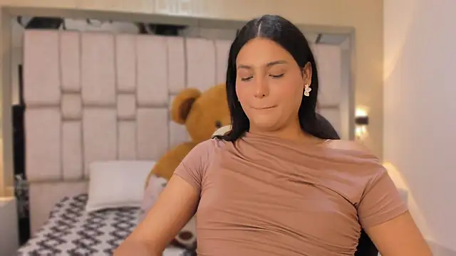 ValeryCooper18 online show from February 2026 07:58:01 PM