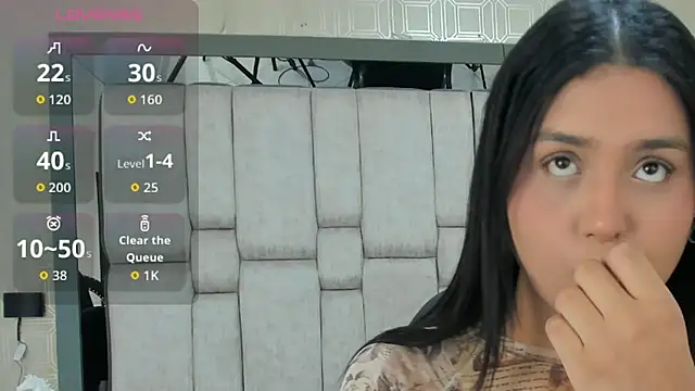 ValeryCooper18 online show from February 2026 07:43:01 PM