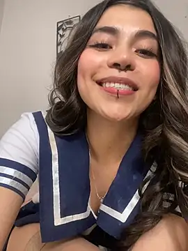 Snapshot of loveegirll1 chatting on February 2026 03:37:01 AM loveegirll1 online show from February 2026 03:37:01 AM