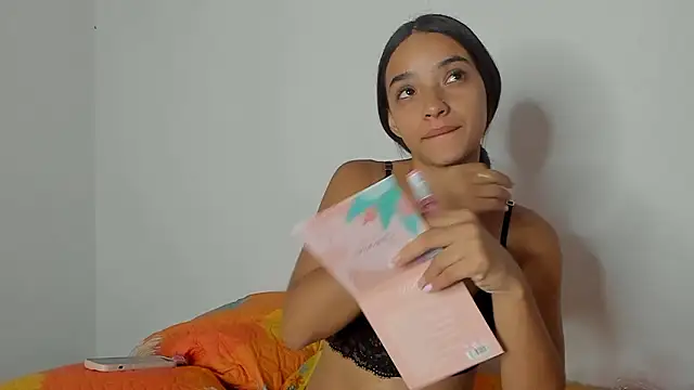 Lilith pink29 online show from February 2026 03:45:02 AM