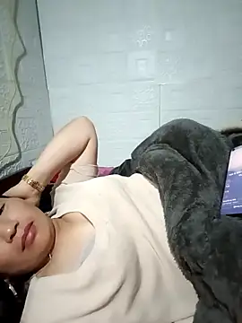 baby 112233 online show from April 2026 08:48:01 PM