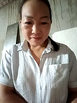 Snapshot of baby_112233 chatting on June 2026 11:21:02 PM baby 112233 online show from June 2026 11:21:02 PM
