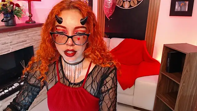 Snapshot of mere_in_redd chatting on February 2026 11:54:01 AM mere in redd online show from February 2026 11:54:01 AM