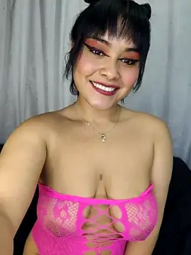 zoe love18 online show from April 2026 04:30:01 AM