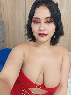 zoe love18 online show from May 2026 02:44:02 AM