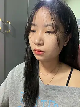 Linne6789 online show from May 2026 03:57:02 AM