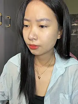 Linne6789 online show from May 2026 03:31:02 AM