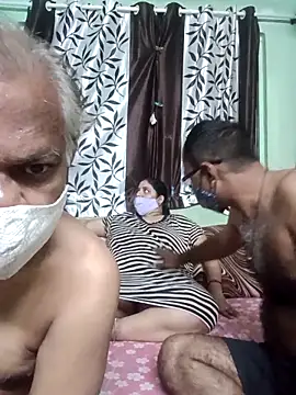 HoneyHush online show from March 2026 05:34:01 PM