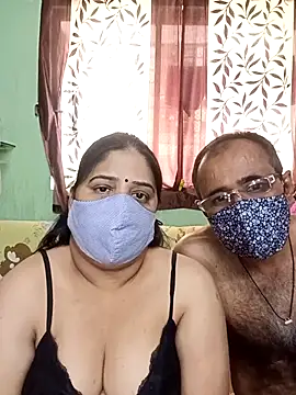 HoneyHush online show from February 2026 07:17:01 AM