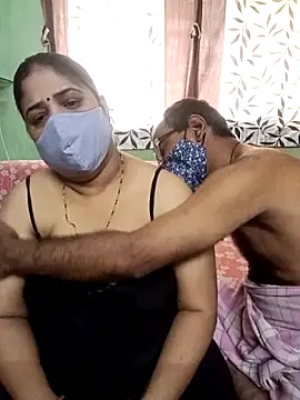 HoneyHush online show from February 2026 06:13:02 AM