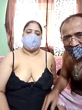 HoneyHush online show from March 2026 09:20:01 AM