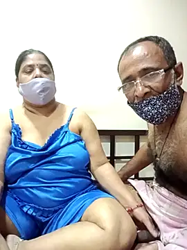 HoneyHush online show from April 2026 11:05:01 AM