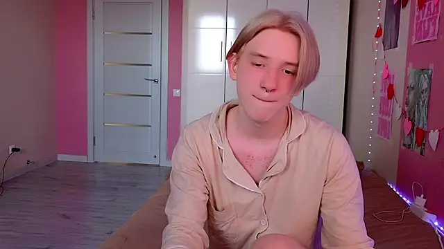 Ron Vilss online show from April 2026 04:58:02 AM