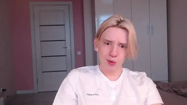 Snapshot of Ron_Vilss chatting on February 2026 04:21:02 AM Ron Vilss online show from February 2026 04:21:02 AM