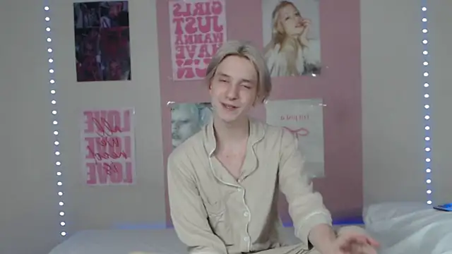 Snapshot of Ron_Vilss chatting on February 2026 10:04:01 AM Ron Vilss online show from February 2026 10:04:01 AM