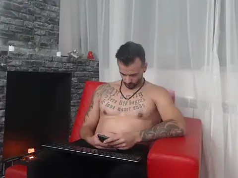 RyanxCole online show from February 2026 12:25:02 PM