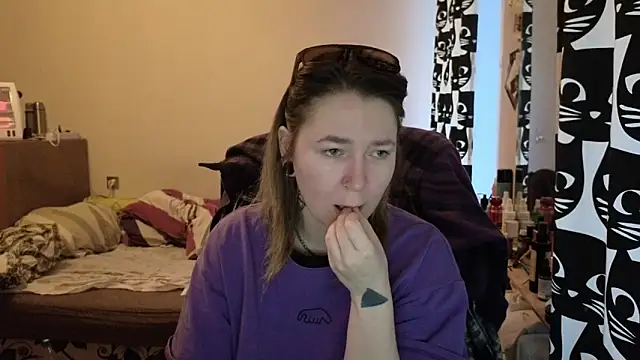 Ozalin  online show from February 2026 07:13:01 AM