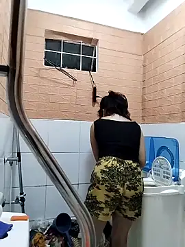 Yummyamasha online show from February 2026 04:21:02 AM