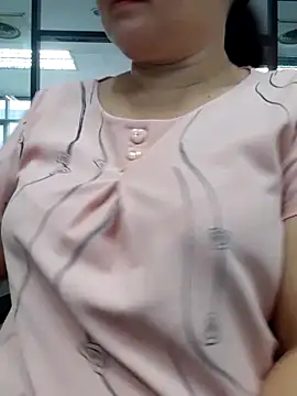 Snapshot of Yummyamasha chatting on June 2026 06:13:02 AM Yummyamasha online show from June 2026 06:13:02 AM