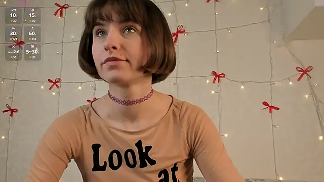VelvetCaress online show from May 2026 09:13:01 AM